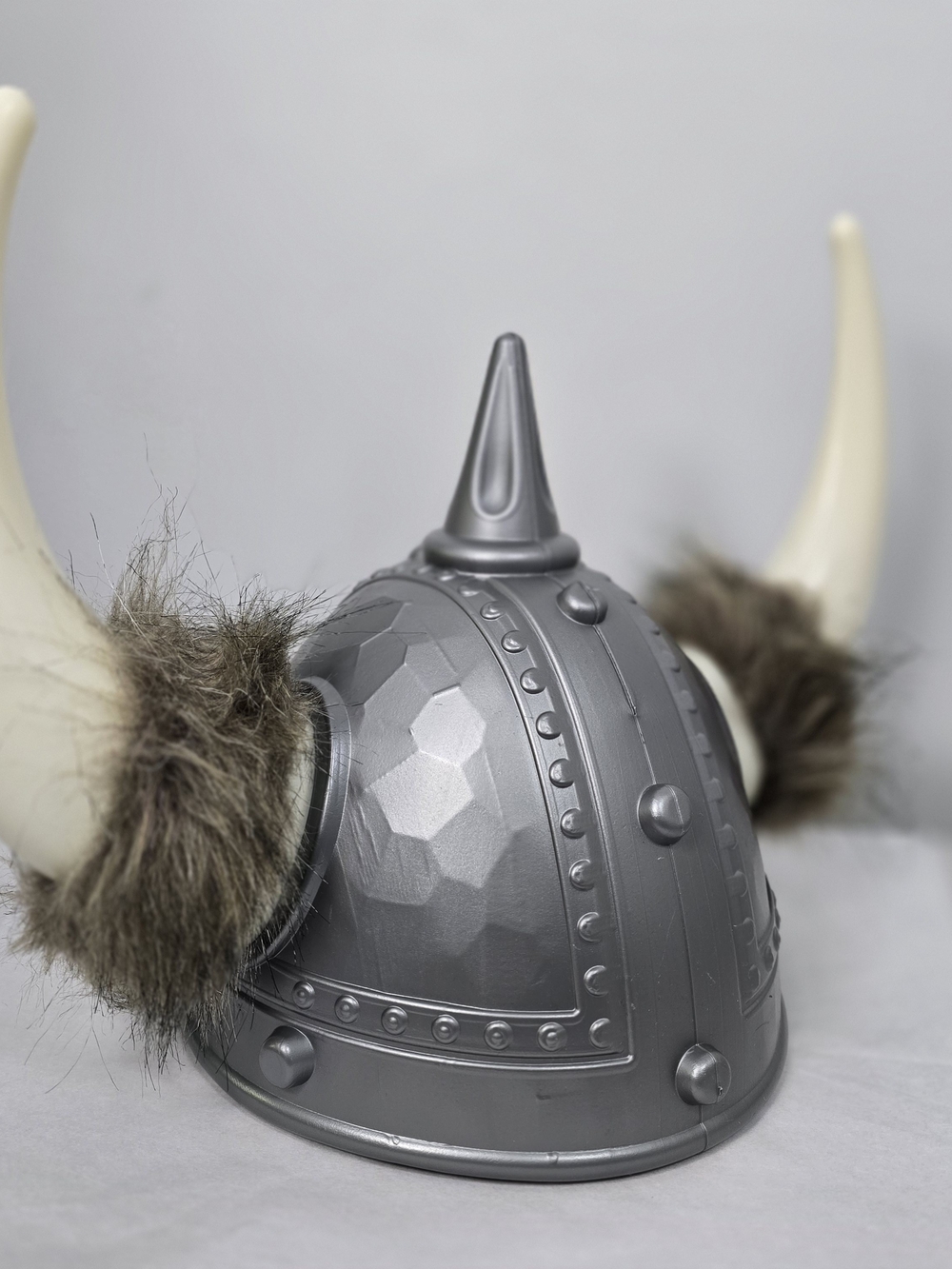 Gray Viking Horned Accessory Hat with Faux Fur Accents Halloween Custome